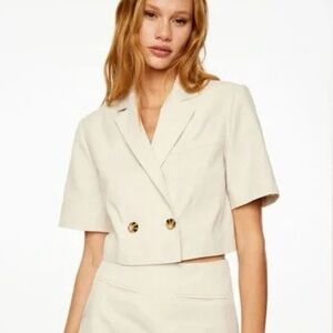 Cream Short Sleeve Blazer